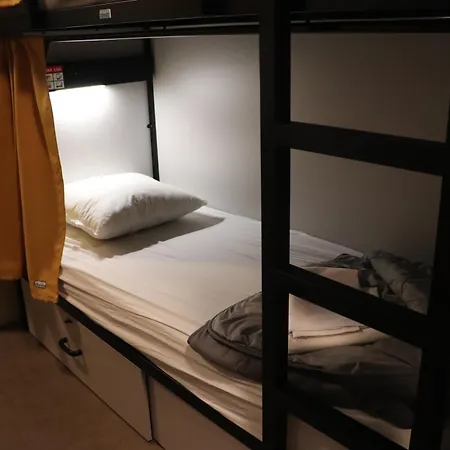 Jacques Brel Youth Hostel-3